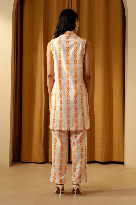 Shop_Muvazo_Orange Cotton Moss Jacquard Hand Embroidered Mirror Amber Sheesha Luxe Shrug _at_Aza_Fashions