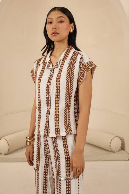 Shop_Muvazo_Brown Cotton, Jacquard Embroidery Collared Toda Textured Shirt _Online_at_Aza_Fashions