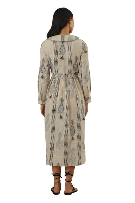 Shop Muvazo White Cotton Tassels, Beads Scoop Neck Boteh Print A-line Dress Online at Aza Fashions Shop_Muvazo_White Cotton Tassels, Beads Scoop Neck Boteh Print A-line Dress _Online_at_Aza_Fashions