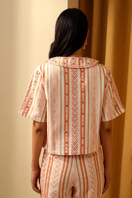 Muvazo Kutch Karigari Waistcoat With Pant 
