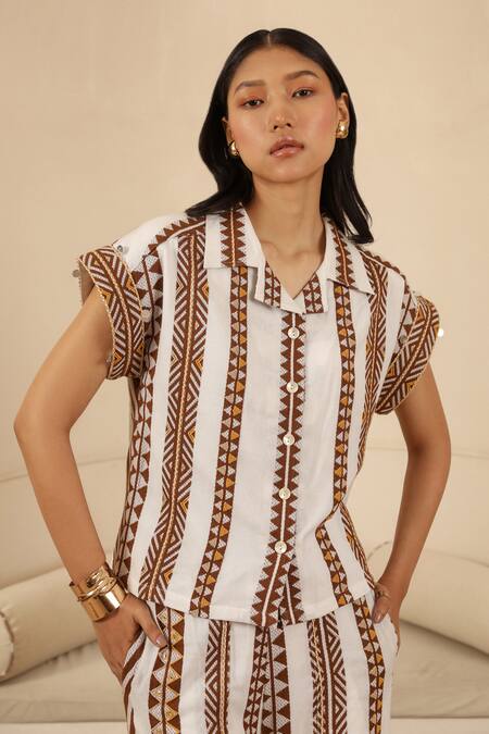 Shop Muvazo Brown Cotton Beads, Embroidery Collared Toda Textured Shirt With Pant Online at Aza Fashions Shop_Muvazo_Brown Cotton Beads, Embroidery Collared Toda Textured Shirt With Pant _Online_at_Aza_Fashions