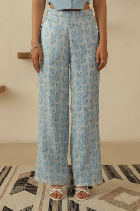 Muvazo Sky Blue Crepe, Polyester Sequins, Beads V-neck Belle Tank Top With Pant Online at Aza Fashions Muvazo_Sky Blue Crepe, Polyester Sequins, Beads V-neck Belle Tank Top With Pant _Online_at_Aza_Fashions