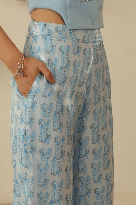 Buy Muvazo Sky Blue Crepe, Polyester Sequins, Beads V-neck Belle Tank Top With Pant Online at Aza Fashions Buy_Muvazo_Sky Blue Crepe, Polyester Sequins, Beads V-neck Belle Tank Top With Pant _Online_at_Aza_Fashions