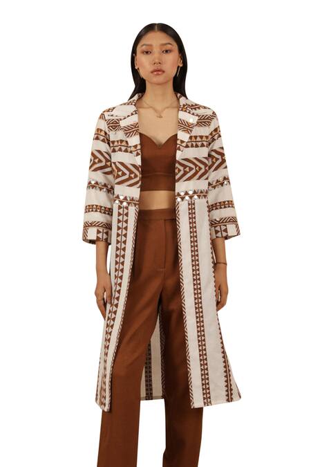 Muvazo_Brown Crepe, Cotton Mirrors Sweetheart Neck, Raas Kathia Top Pant Set With Shrug _at_Aza_Fashions