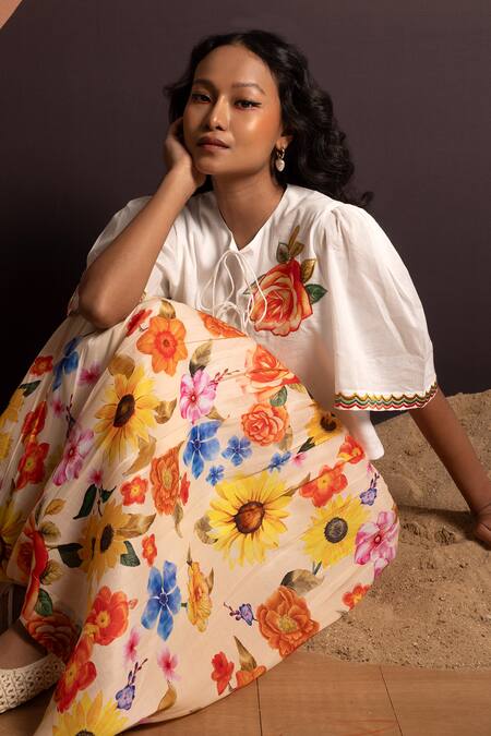Pop Sugar Multi Color Cotton Embroidery Turtle Neck Elegant Blossom Crop Top And Skirt Set Online at Aza Fashions Pop Sugar_Multi Color Cotton Embroidery Turtle Neck Elegant Blossom Crop Top And Skirt Set _Online_at_Aza_Fashions