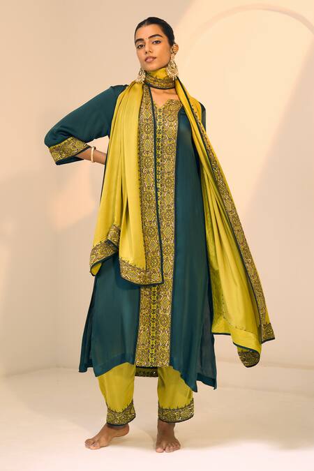 Sarang Kaur Green Satin, Georgette, Silk Sequins, Beads, Seerat Geometric Kurta With Pant at Aza Fashions Sarang Kaur_Green Satin, Georgette, Silk Sequins, Beads, Seerat Geometric Kurta With Pant _at_Aza_Fashions