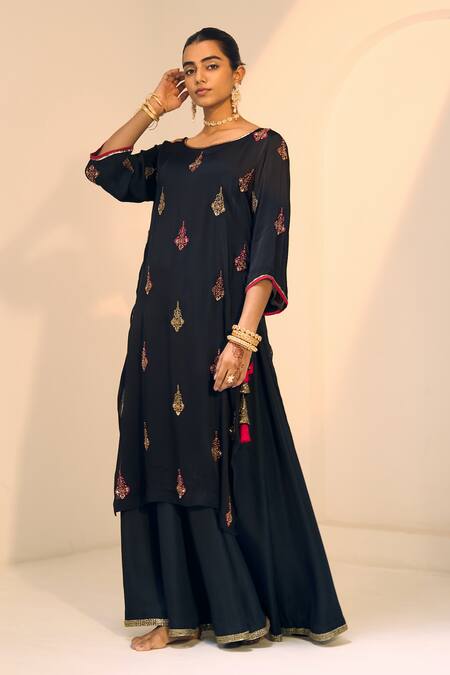 Sarang Kaur Black Satin, Georgette, Silk Sequins, Beads, Chavi Floral Kurta With Gharara Online at Aza Fashions Sarang Kaur_Black Satin, Georgette, Silk Sequins, Beads, Chavi Floral Kurta With Gharara _Online_at_Aza_Fashions
