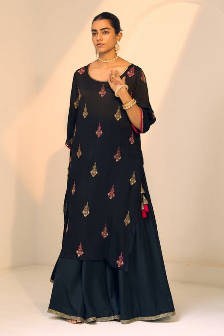 Shop Sarang Kaur Black Satin, Georgette, Silk Sequins, Beads, Chavi Floral Kurta With Gharara Online at Aza Fashions Shop_Sarang Kaur_Black Satin, Georgette, Silk Sequins, Beads, Chavi Floral Kurta With Gharara _Online_at_Aza_Fashions