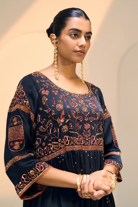 Buy Sarang Kaur Black Satin, Georgette, Lycra Sequins, Beads Lavanya Embroidered Kurta With Pant Online at Aza Fashions Buy_Sarang Kaur_Black Satin, Georgette, Lycra Sequins, Beads Lavanya Embroidered Kurta With Pant _Online_at_Aza_Fashions