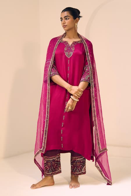 Sarang Kaur Tarra Embroidered Dupatta 