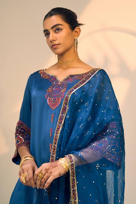 Sarang Kaur_Blue Organza, Silk Sequins, Beads Tarra Geometric Floral Embroidered Dupatta _Online_at_Aza_Fashions
