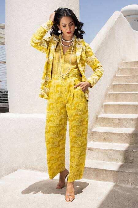 Pallavi Jaipur_Green Silk, Chiffon Embroidery, Beads, Pearls Floral Fantasy Print Blazer Set _at_Aza_Fashions