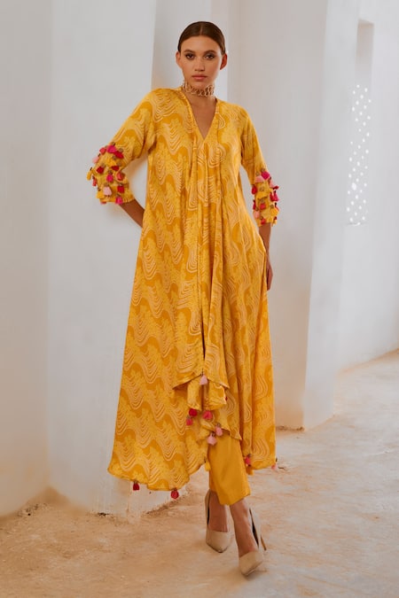 Pallavi Jaipur Yellow Tunic Silk Blend Printed Floral Fantasy V-neck Asymmetric With Pant 