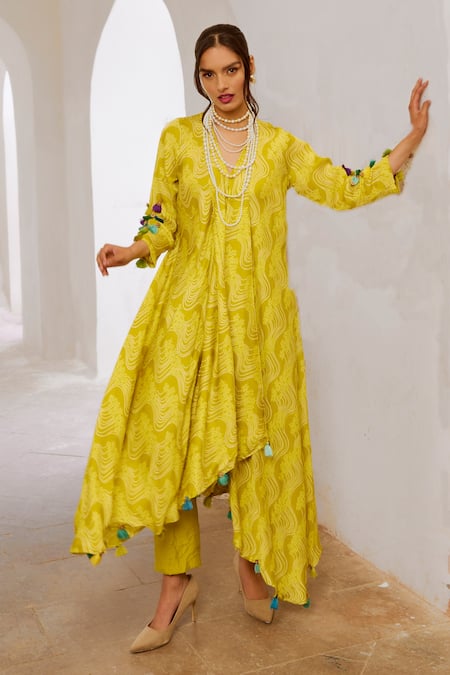 Buy Pallavi Jaipur Green Silk, Cotton, Chanderi Asymmetric Floral Fantasy Print Tunic With Pant Online at Aza Fashions Buy_Pallavi Jaipur_Green Silk, Cotton, Chanderi Asymmetric Floral Fantasy Print Tunic With Pant _Online_at_Aza_Fashions
