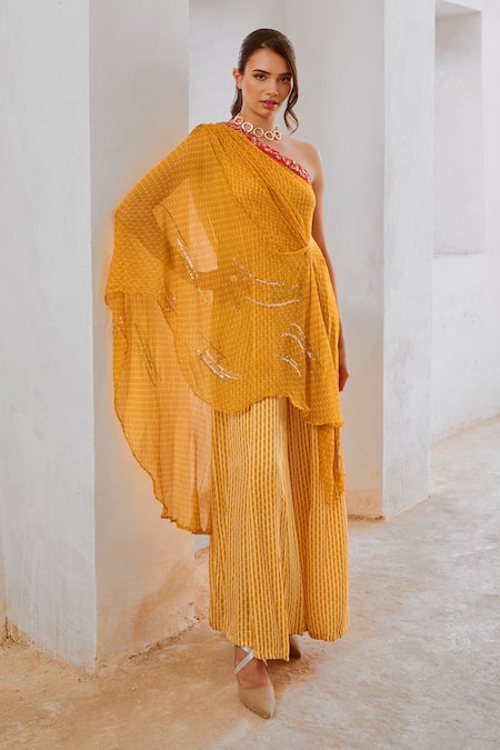 Pallavi Jaipur Yellow Silk, Chiffon Sequins, Matchstix Print One Shoulder Toga With Jumpsuit Online at Aza Fashions Pallavi Jaipur_Yellow Silk, Chiffon Sequins, Matchstix Print One Shoulder Toga With Jumpsuit _Online_at_Aza_Fashions