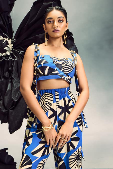 Maison Blu_Blue Crepe Metallic Thread Abstract Geometric Print Top With Pant _Online_at_Aza_Fashions