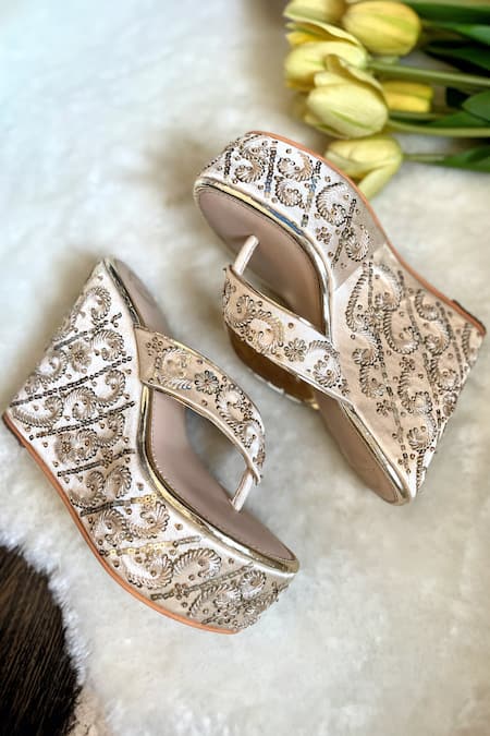 Shop Modanta Footwear Gold Zari, Sequins Zardozi Embroidered Wedges at Aza Fashions Shop_Modanta Footwear_Gold Zari, Sequins Zardozi Embroidered Wedges _at_Aza_Fashions