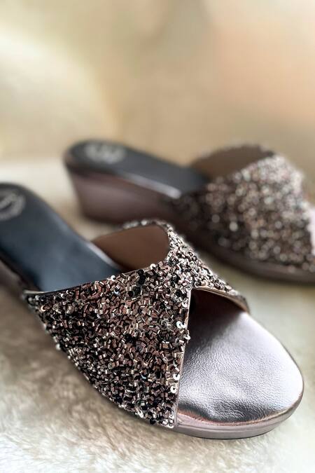 Buy Modanta Footwear Grey Cut Work, Sequins Cutdana Embroidered Wedges Online at Aza Fashions Buy_Modanta Footwear_Grey Cut Work, Sequins Cutdana Embroidered Wedges _Online_at_Aza_Fashions