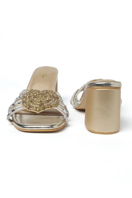 Buy_Sole House_Gold Cutdana Heart Applique Embellished Wedges