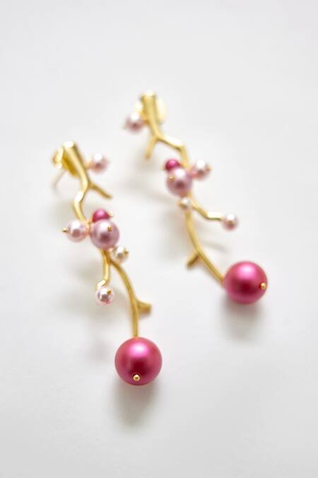 Voyce Jewellery Pink Pearls Berries Abstract Carved Earrings Online at Aza Fashions Voyce Jewellery_Pink Pearls Berries Abstract Carved Earrings _Online_at_Aza_Fashions
