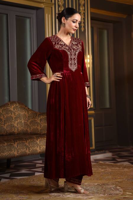 Shop_K-Anshika_Maroon Velvet Embroidery Resham V Neck Kurta And Pant Set _Online_at_Aza_Fashions
