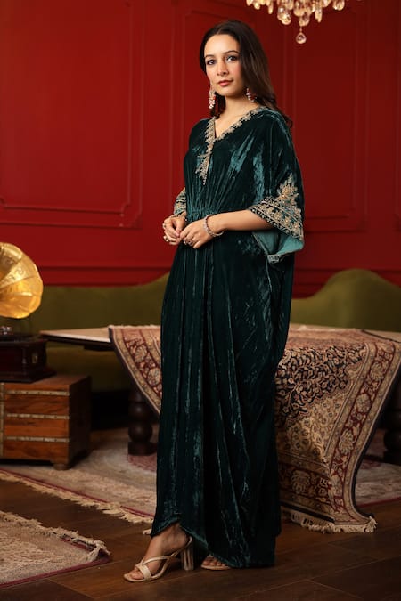 K-Anshika_Green Velvet Beads, Sequins V-neck Resham Embroidered Kaftan _at_Aza_Fashions
