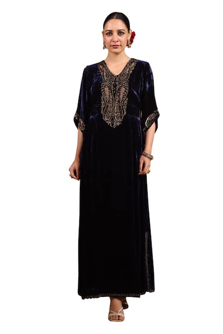 Buy_K-Anshika_Blue Velvet Embroidery Resham V Neck Paisley Kurta _Online_at_Aza_Fashions