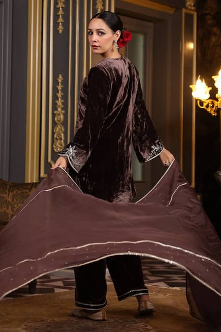 Shop K-Anshika Brown Velvet Embroidery, Sequins, Beads Round Neck Tropical Kurta Pant Set at Aza Fashions Shop_K-Anshika_Brown Velvet Embroidery, Sequins, Beads Round Neck Tropical Kurta Pant Set _at_Aza_Fashions