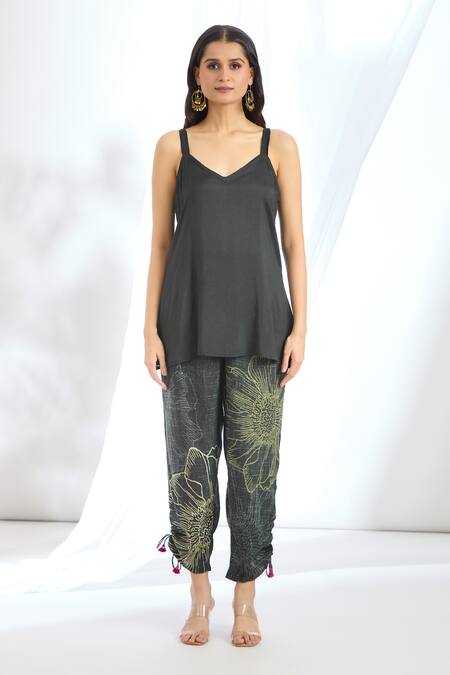 Buy_Basil Leaf_Grey Chiffon Sequins, Tassels Flora Print Short Kurta With Pant