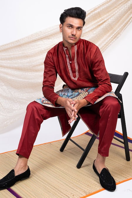 Shop Aamra By Lavanya Maroon Linen Satin Print Kalamkari Artistic Sena Kurta With Pant Shop_Aamra By Lavanya_Maroon Linen Satin Print Kalamkari Artistic Sena Kurta With Pant