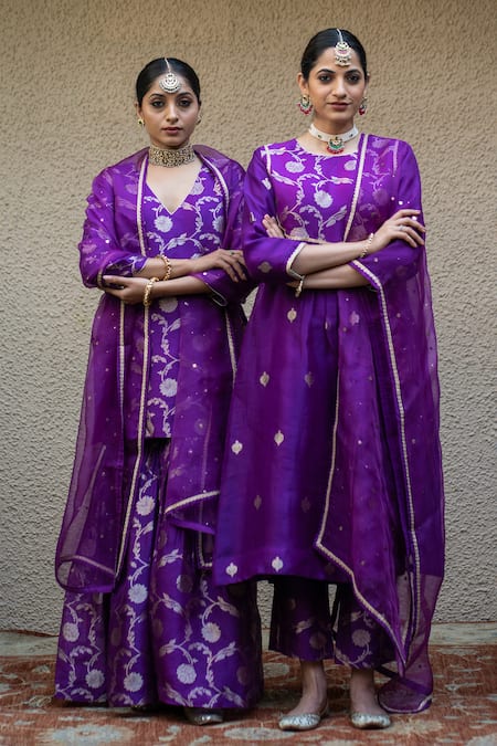 Buy_Sobariko_Purple Silk Mirrors V-neck Bahar Woven Kurta Sharara Set 