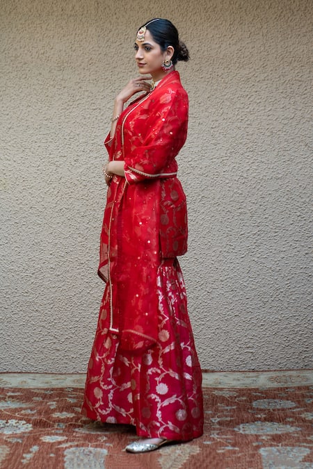 SOBARIKO Red Silk Mirrors V-neck Gulbahar Woven Kurta Sharara Set at Aza Fashions SOBARIKO_Red Silk Mirrors V-neck Gulbahar Woven Kurta Sharara Set _at_Aza_Fashions