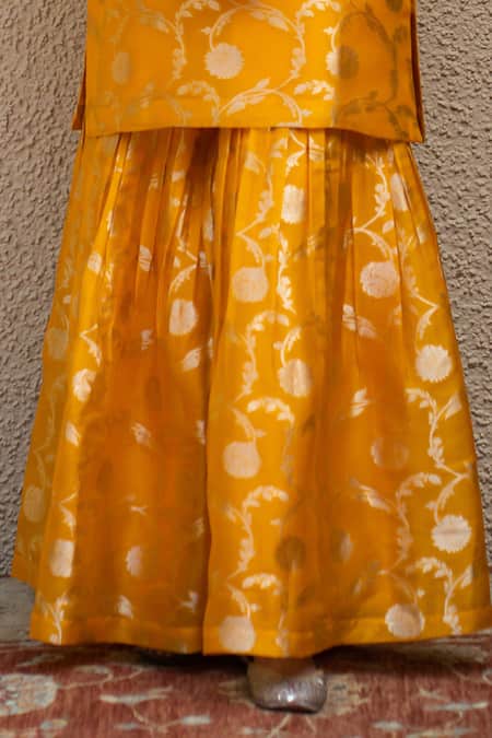 Buy SOBARIKO Orange Silk Mirrors V-neck Noor Bahar Woven Kurta Sharara Set Online at Aza Fashions Buy_SOBARIKO_Orange Silk Mirrors V-neck Noor Bahar Woven Kurta Sharara Set _Online_at_Aza_Fashions