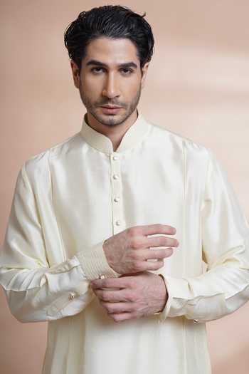Shop_House Of Supriya_Off White Kurta Cotton Silk Solid Cuff Sleeves With Pant_Online_at_Aza_Fashions