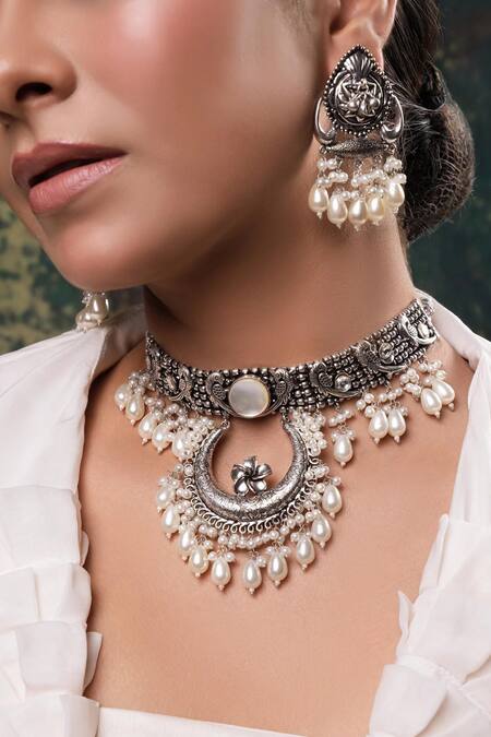 Anana_White Pearls Poonam Embellished Tribal Necklace Set _Online_at_Aza_Fashions