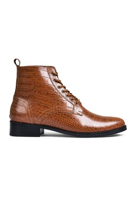Wednesday Lifestyle_Brown Dexter Textured Boots _Online_at_Aza_Fashions