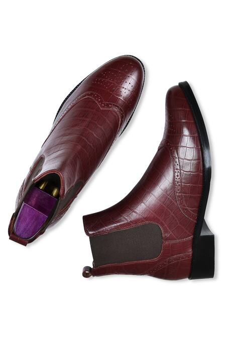 Shop Wednesday Lifestyle Maroon Burgundy Croco Leather Chelsea Boots at Aza Fashions Shop_Wednesday Lifestyle_Maroon Burgundy Croco Leather Chelsea Boots _at_Aza_Fashions