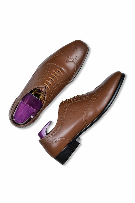 Wednesday Lifestyle Louis Solid Oxford Shoes 