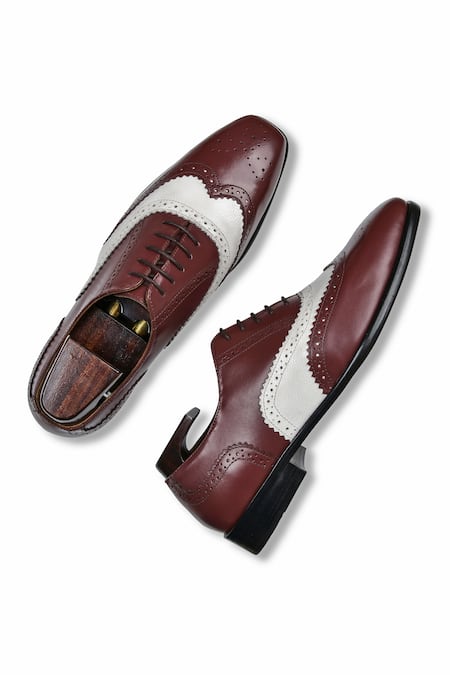 Shop_Wednesday Lifestyle_Maroon Buckles Burgundy And White Wing Cap Oxford Shoes _at_Aza_Fashions