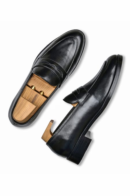 Shop Wednesday Lifestyle Black Cut Work George Patent Leather Penny Loafers at Aza Fashions Shop_Wednesday Lifestyle_Black Cut Work George Patent Leather Penny Loafers _at_Aza_Fashions