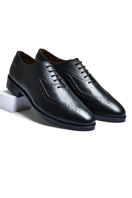 Wednesday Lifestyle Bradley Genuine Leather Wholecut Oxford Shoes 