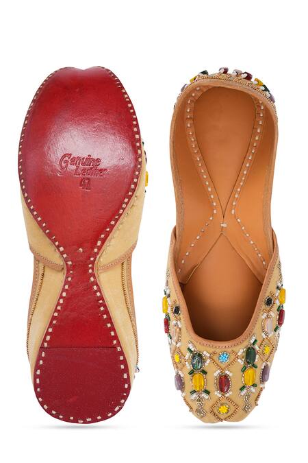 Buy NR By Nidhi Rathi Beige Embellished Navaratnam Mojaris Online at Aza Fashions Buy_NR By Nidhi Rathi_Beige Embellished Navaratnam Mojaris _Online_at_Aza_Fashions