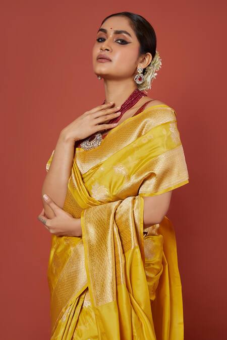 Buy_Vishwa By Pinki Sinha_Yellow Silk Embroidery Lotus Woven Saree With Running Blouse_Online_at_Aza_Fashions
