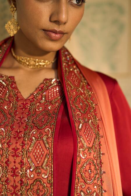 Shop Sarang Kaur Orange Satin, Georgette Sequins, Seerat Geometric Pattern Embroidered Dupatta Online at Aza Fashions Shop_Sarang Kaur_Orange Satin, Georgette Sequins, Seerat Geometric Pattern Embroidered Dupatta _Online_at_Aza_Fashions