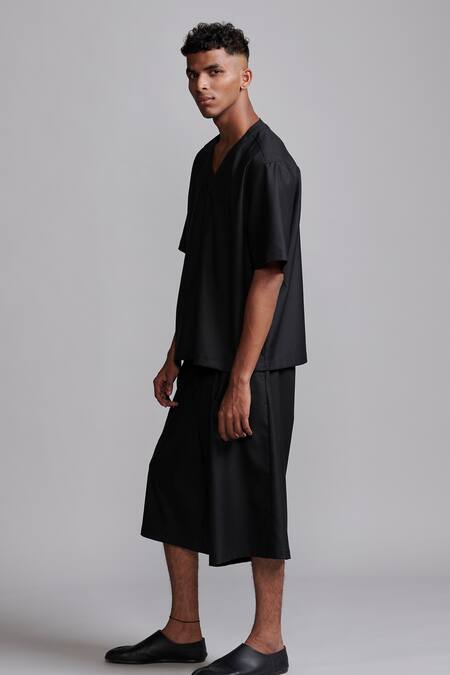 Dash And Dot_Black 58% Polyester Solid Y-neck Shirt _at_Aza_Fashions