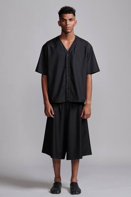 Buy_Dash And Dot_Black Lycra, Polyester, Viscose Y-neck Solid Shirt And Shorts Set 