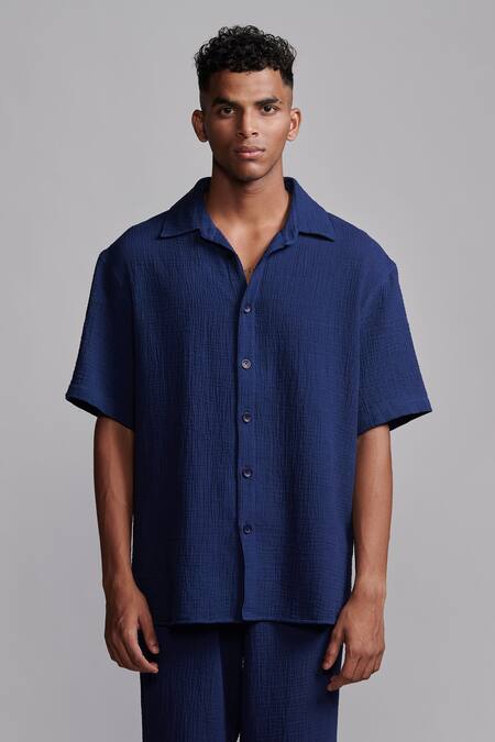 Dash And Dot_Blue Cotton Crinkled Textured Shirt And Pant Co-ord Set _Online_at_Aza_Fashions