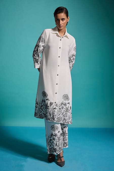 Dash And Dot Floral Embroidered Kurta With Pant
