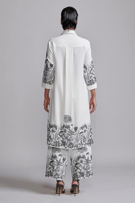 Dash And Dot Floral Embroidered Kurta With Pant