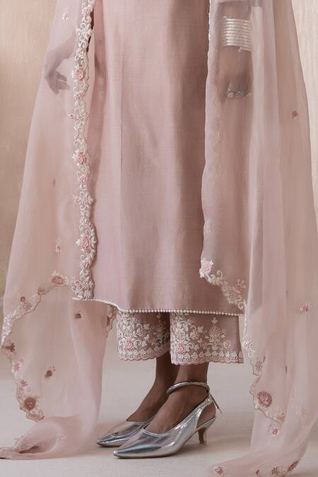 Saisha_Pink Organza Embellished Bead Round Thread Embroidered Floral Kurta Pant Set _Online_at_Aza_Fashions